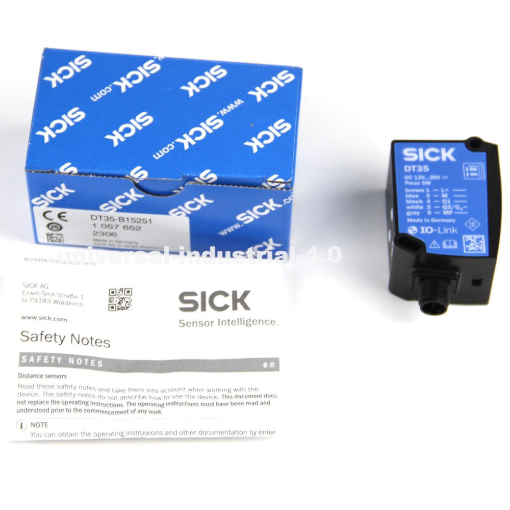 NEW SICK DT35-B15251 Distance Proximity Sensor 1057652