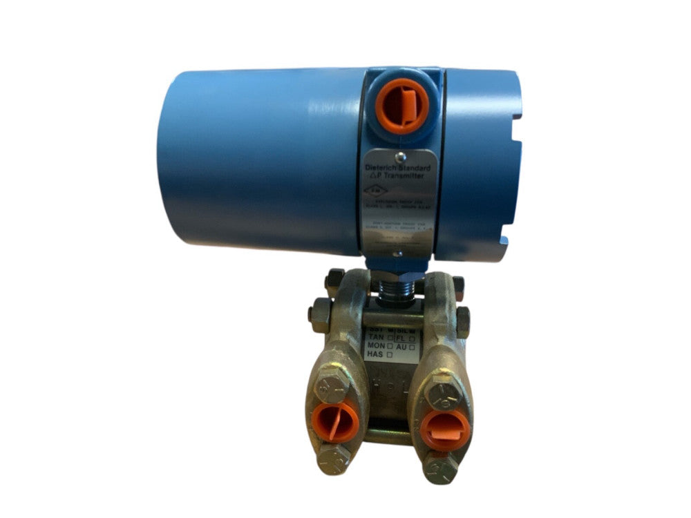 Dieterich Standard 1151DP3J12M1B1 2000PSI MAX 45VDC.