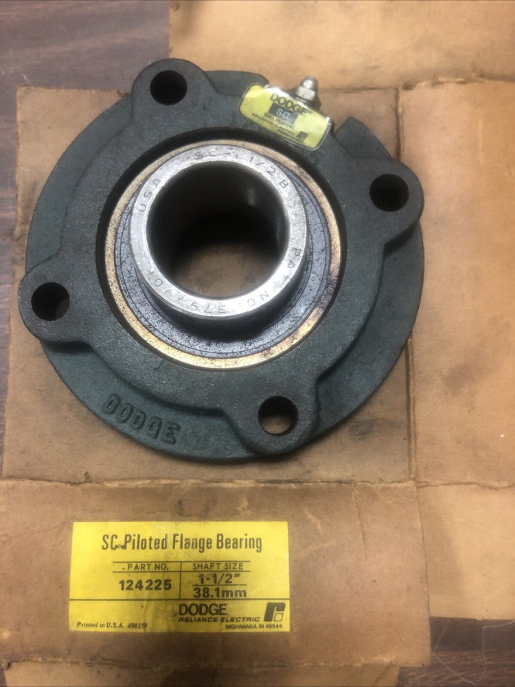 OEM Dodge 124225 Piloted Flange Mount Ball Bearing Unit 1-1/2" Bore