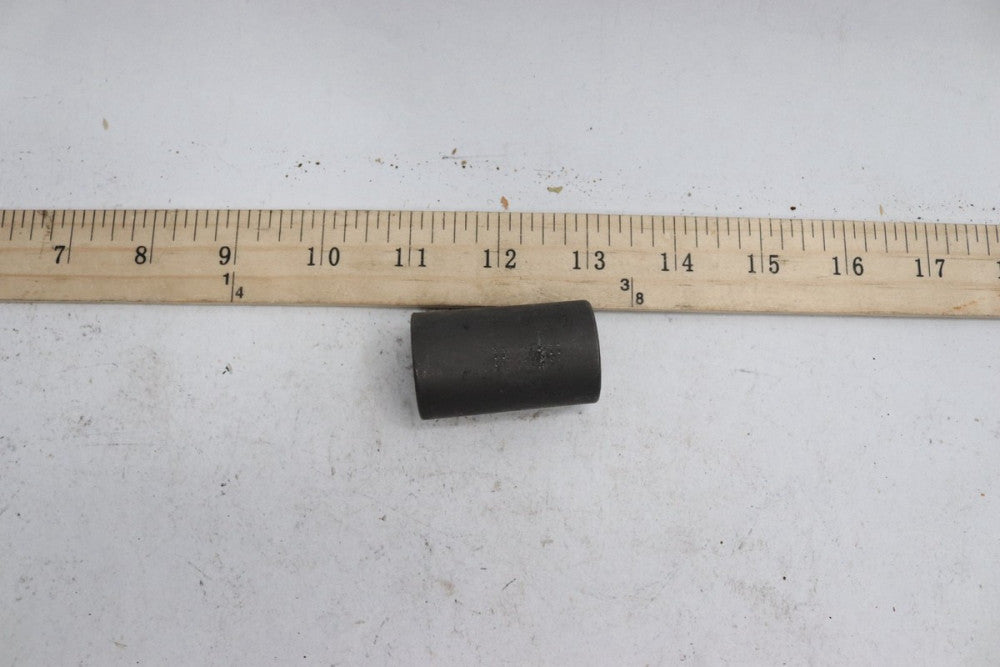 Threaded Domestic Coupling Forged Carbon Steel 3000 # 1/2"