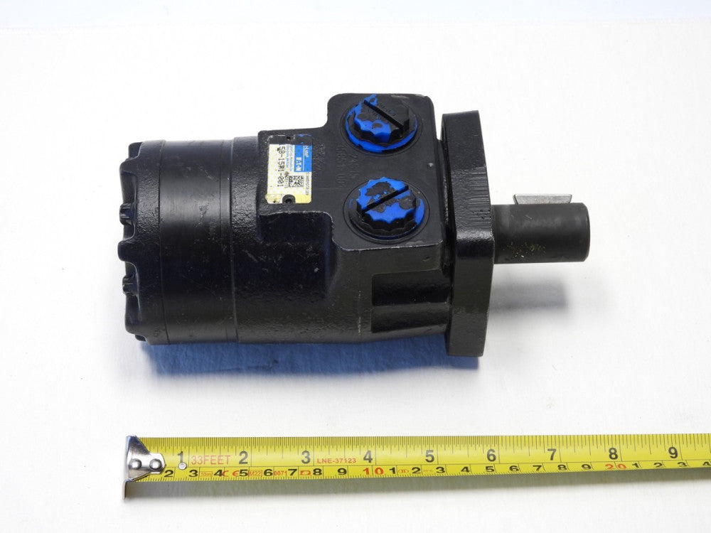 Genuine OEM Eaton 158-1571-001 Hydraulic Geroler Motor 4 Bolt 1" Straight Shaft
