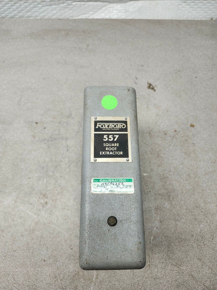 USED FOXBORO SQUARE ROOT EXTRACTOR 557