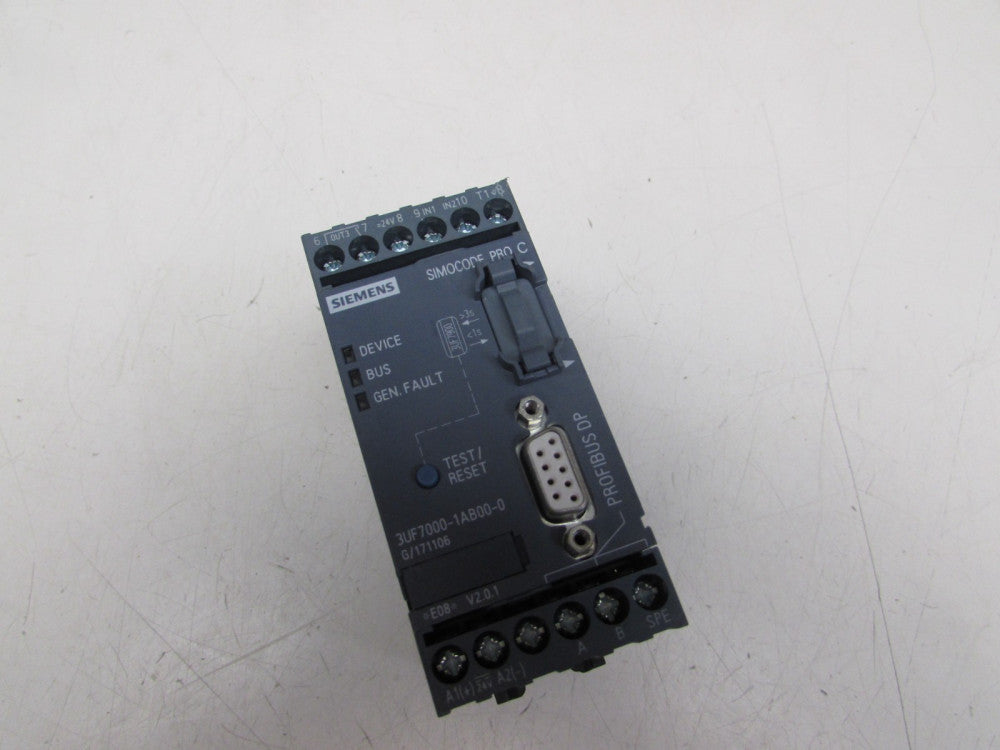 SIEMENS SIMOCODE PRO C BASIC UNIT 3UF7000-1AB00-0 XLNT TAKEOUT MAKE OFFER !!