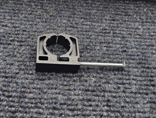 ( QTY 100 ) Sioux Chief Strap 551-2: Tube Hanger  1/2" CTS