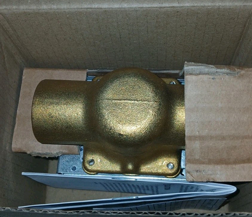 Honeywell V8043F1051 Motorized Valve Removable Powerhead 24v 1" New Open Box
