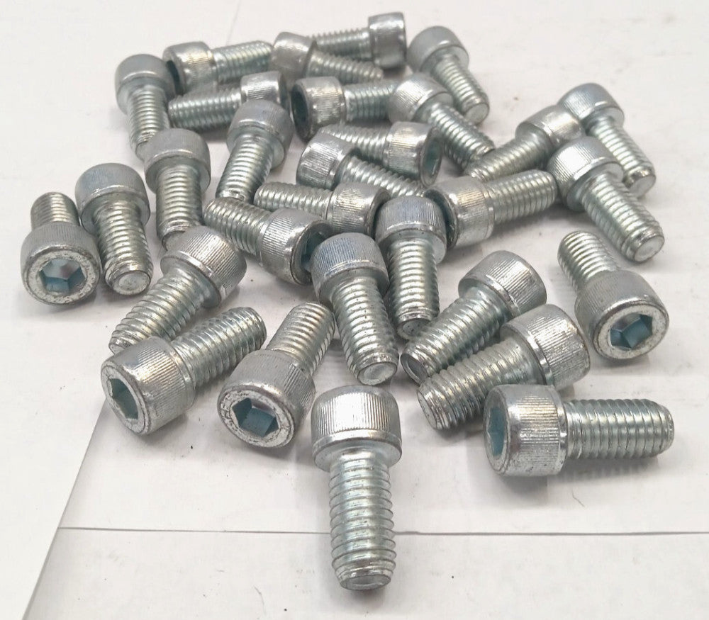 SOCKET HEAD CAP SCREW 1/2-13 X 1 IN. GRADE 12.9 STEEL W/ZINC FINISH  LOT OF 30
