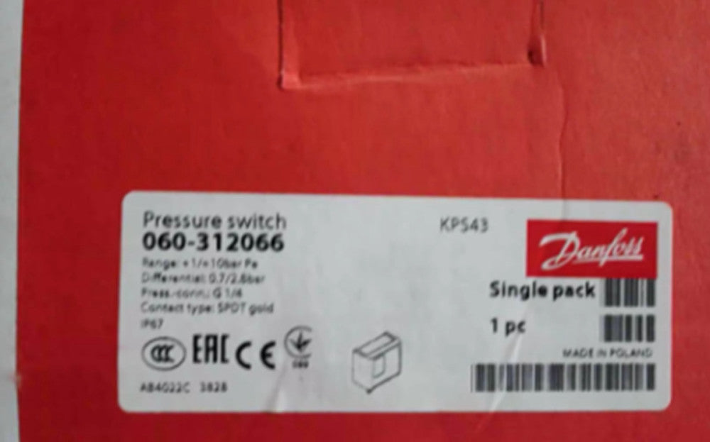 One Brand New DANFOSS Pressure switch KPS43 060-312066