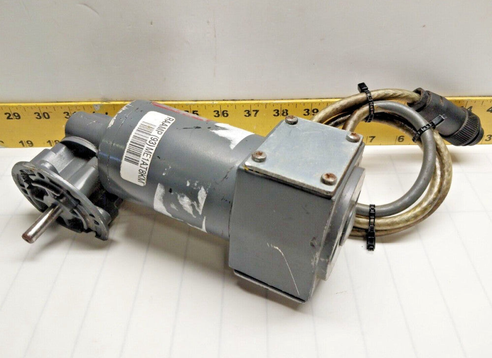 LENZE PERMANENT MAGNET GEARED DC MOTOR .11 KW 180 V 150 RPM  SSN23-1PVCL-045C21