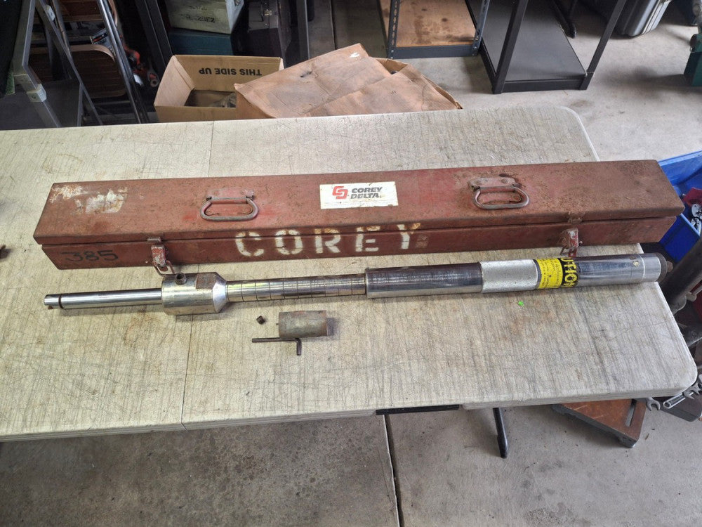 T.D. Williamson WMSON T-101 Industrial Drilling Tapping Machine