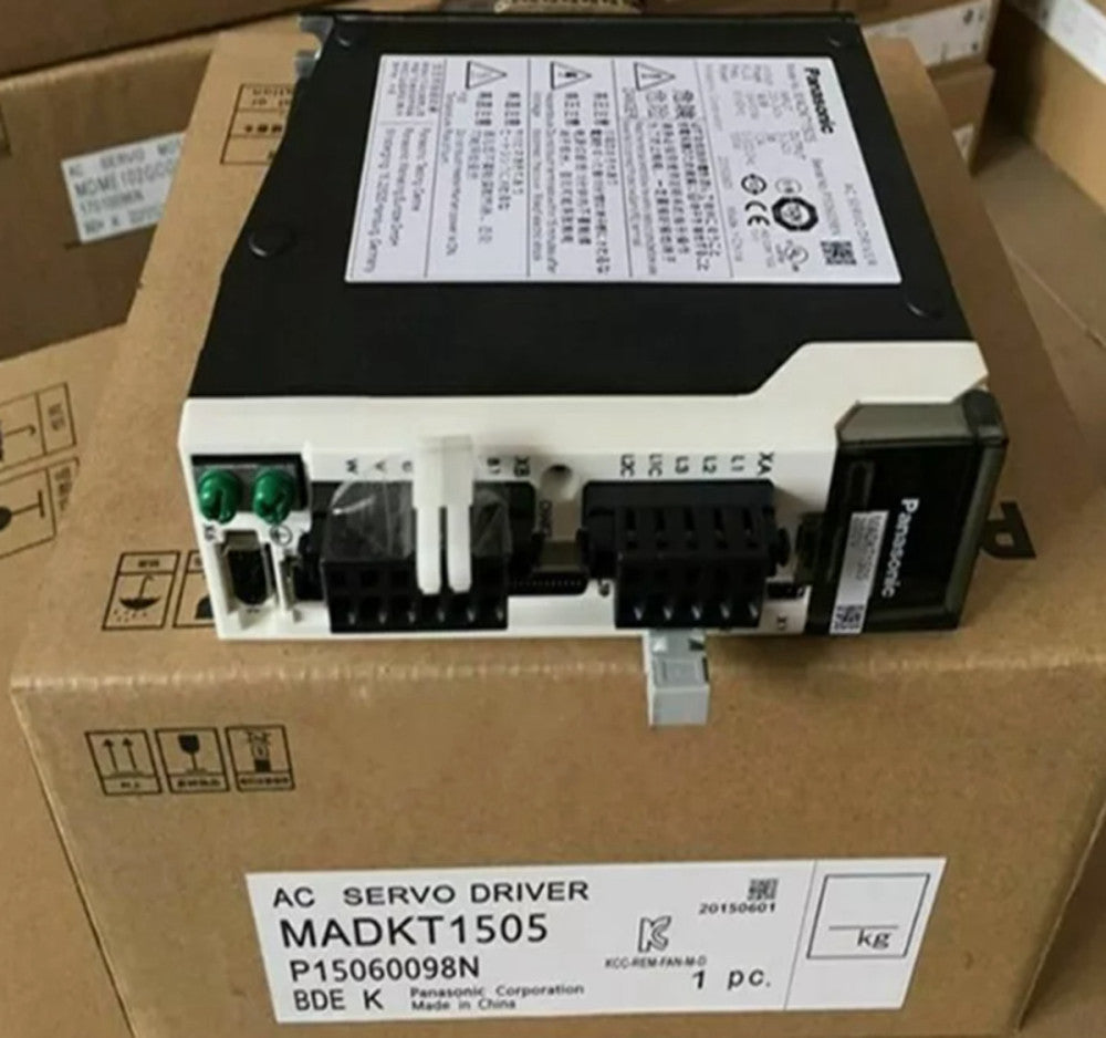 NEW Panasonic MADKT1505 AC Servo Drive