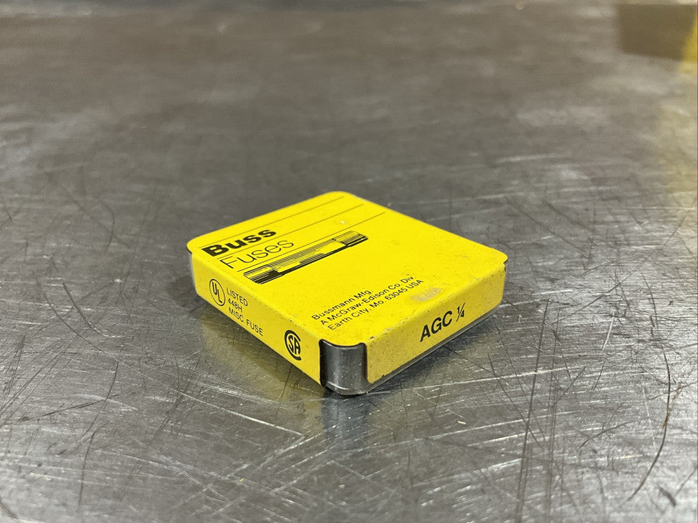 PACK OF 2 Buss Fuse AGC 1/4 FUSES Nos Surplus