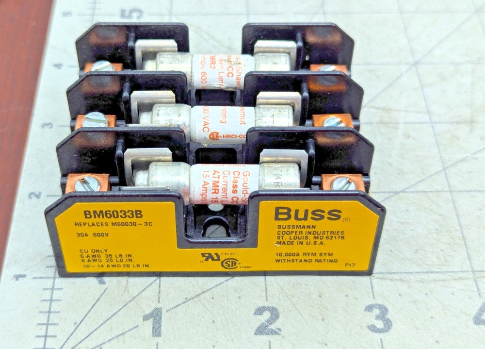 2 ATMR15 & 1 ATMR2 Shawmut Fuses 1 BM3033B Fuse Holder WORKING PULL [OF19]