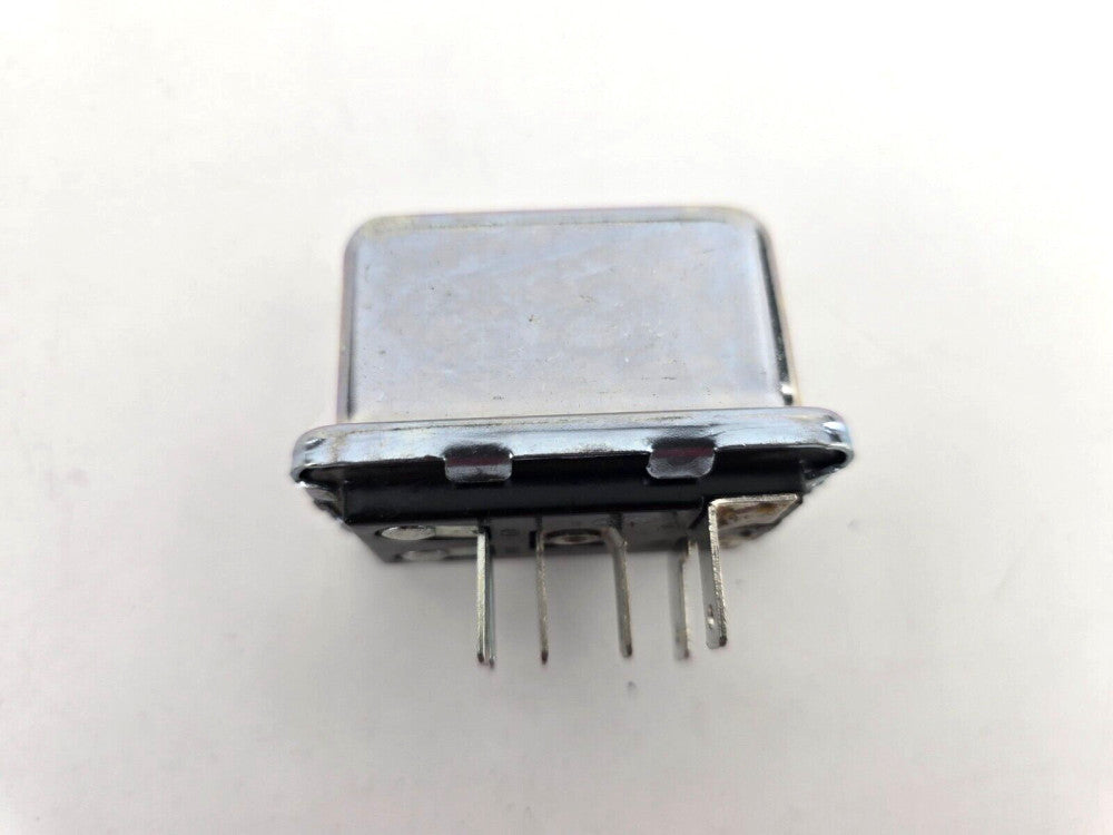 NOS Blue Bird Bus Bus OEM Light Warning Relay 6 Terminal 2129450