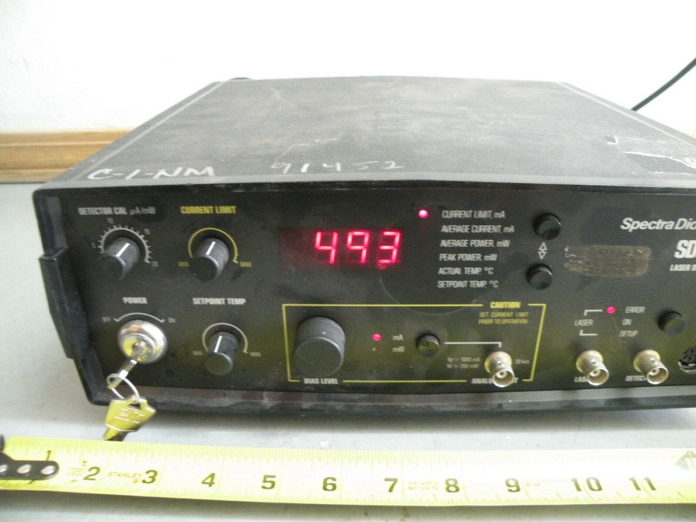  SPECTRA DIODE LABS SDL 800 LASER DIODE DRIVER W/ KEYS