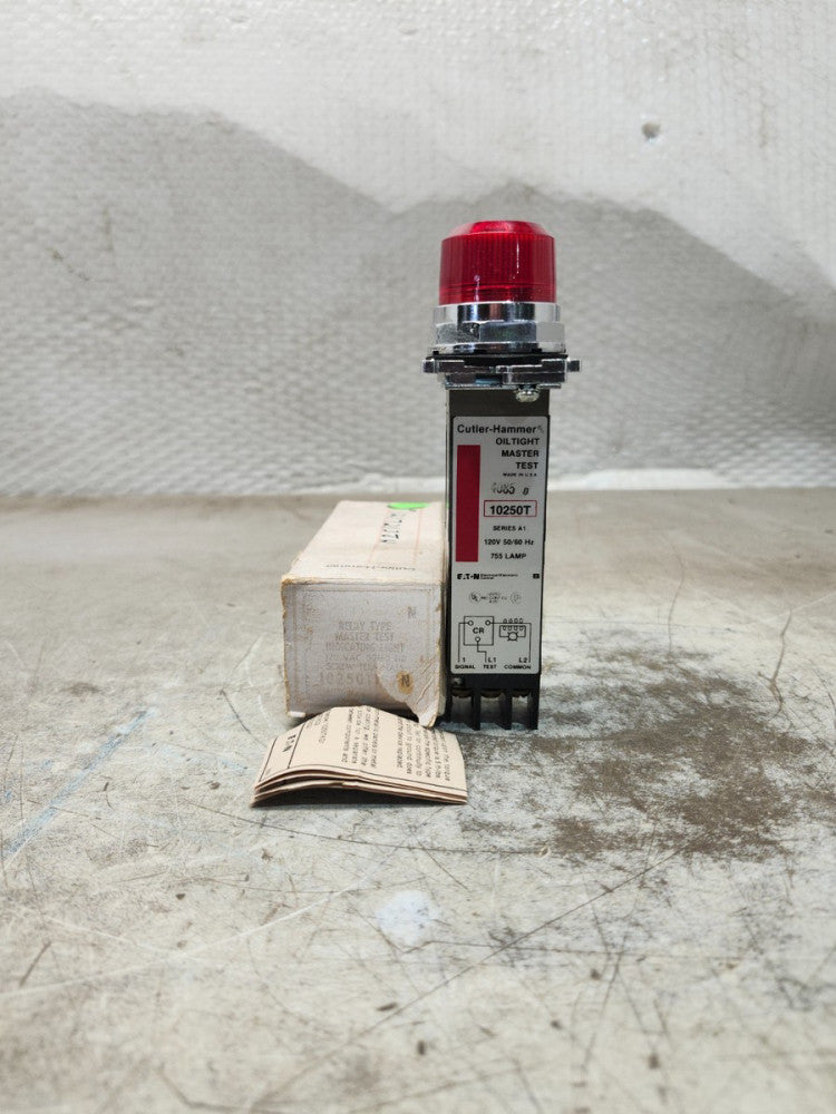 NEW IN BOX CUTLER-HAMMER OILTIGHT MASTER TEST 10250T187N