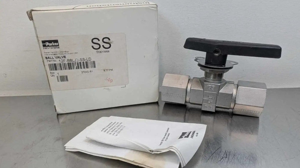 Parker 12F-B8LJ2-SS-LD Stainless Steel Ball Valve 3/4" FNPT