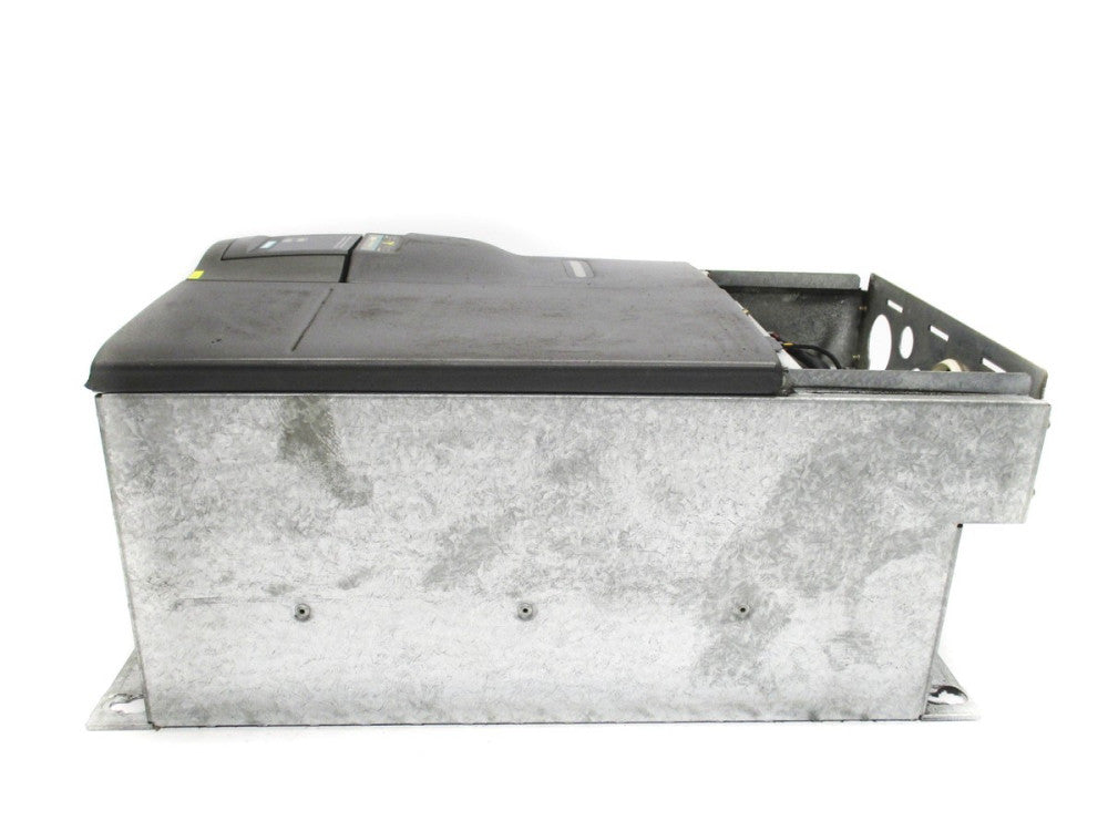 SIEMENS 6SE6440-2UD32-2DA1 (AS PICTURED) UNMP