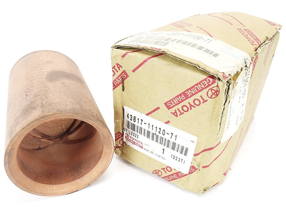 Toyota 43817-11120-71 Steering Axle Mount Bushing 438171112071 NEW IN BOX