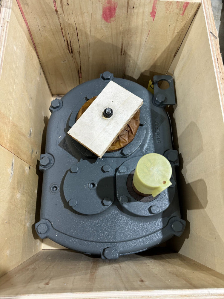 FACTORY NEW CLEVELAND GEAR SIZE 5 SMR5-25 REDUCER 25:1 RATIO CGSM5-25 & BACKSTOP
