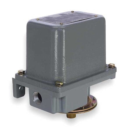 Telemecanique Sensors 9012Gar4 Pressure Switch, 1-Port 1/4-18 In Fnpt, Spdt,