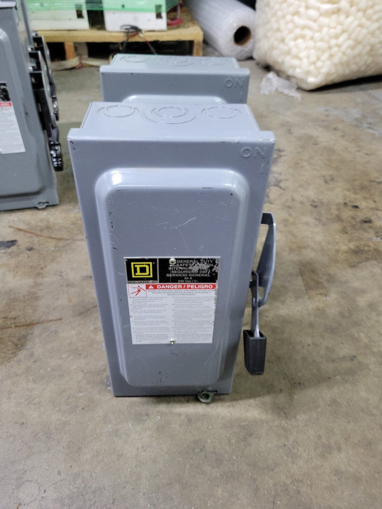 1) New Old Stock! Square D D222N 2 Pole 60 Amps 240V Fusible Safety Switch