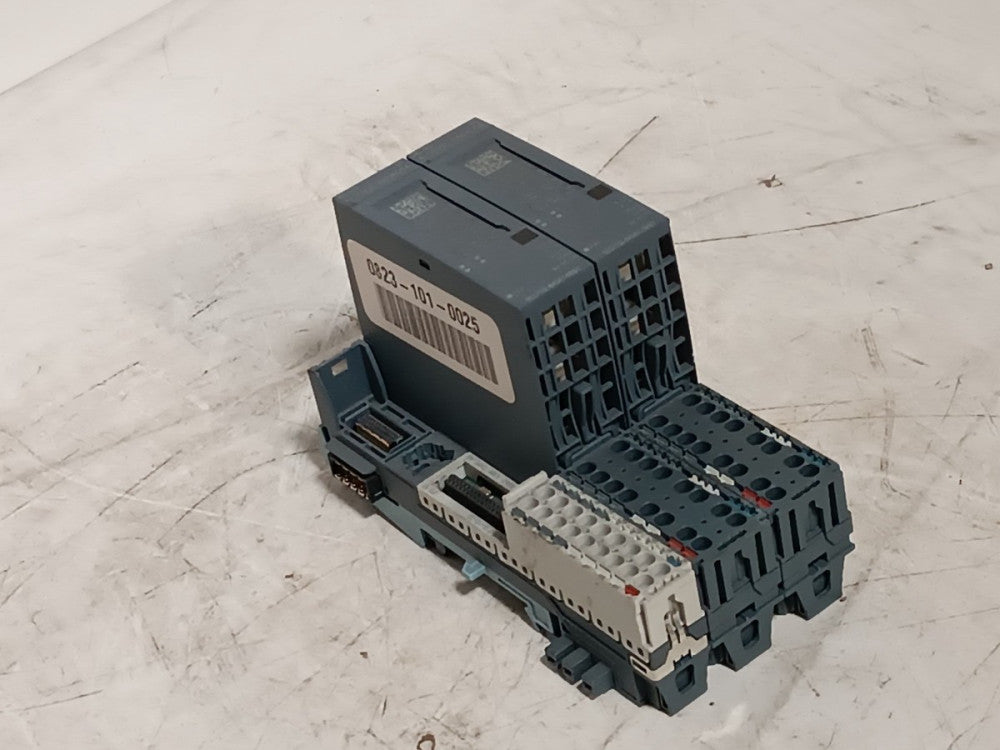 Lot of 3 Siemens ET 200SP Base Units with 2 6ES7132-6HD01-0BB1 Relay Modules