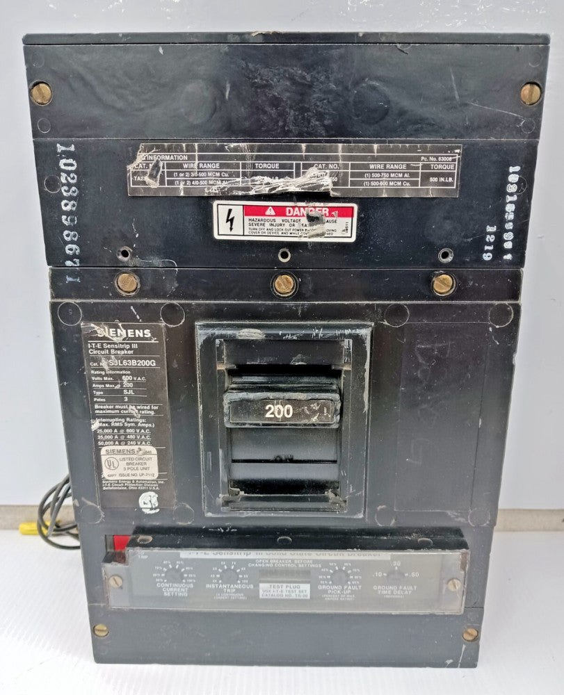 SIEMENS SENSITRIP III 200 AMP CIRCUIT BREAKER 3 POLE 600 VAC SJL63B200G