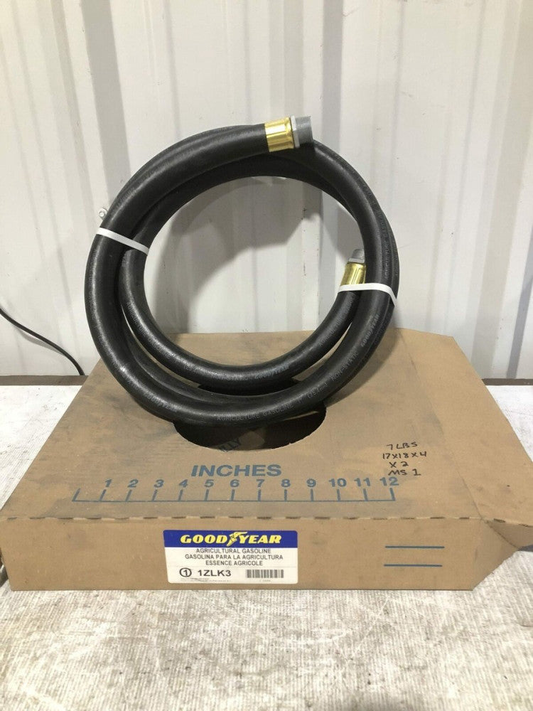 Goodyear 12LK3 1" X 8' Agriculture Gasoline Non-Static Hose w/ 1-1/4" MNPT -NIB