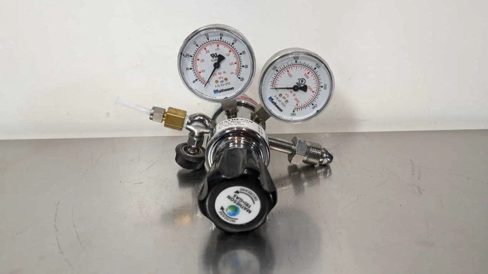 Matheson MREG-5134-XX Dual Pressure Gauge Pressure Regulator Assembly 63-3112 63