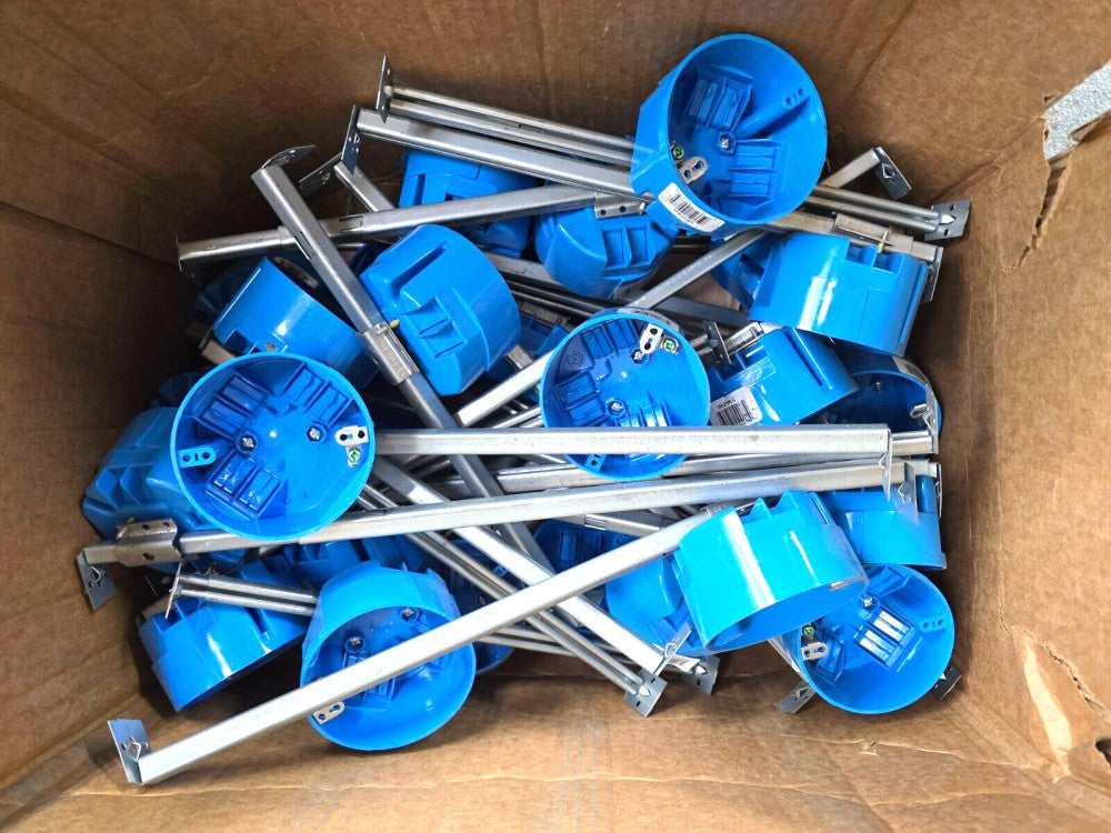 Lot of 28pcs Carlon Grounding New Work Adjustable Ceiling Box Catalog B620KG