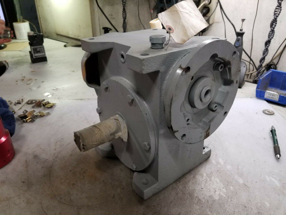 REBUILT GRANT 60:1 WORM REDUCTION UNIT SIZE 350 STYLE STF 5/8" DIA C-FACE