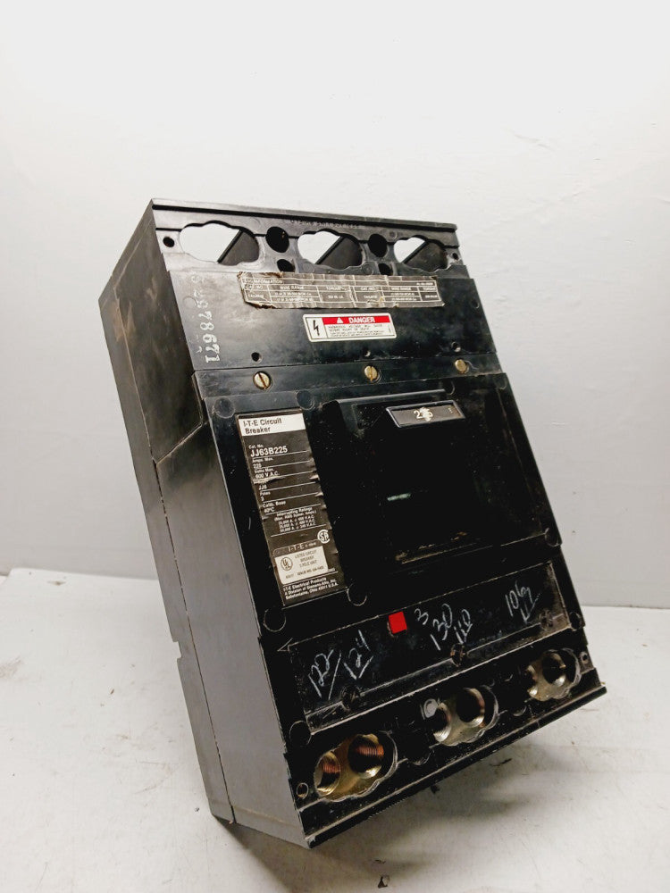 SIEMENS JJ63B225 225 AMP CIRCIUT BREAKER 3 POLE 600 VAC