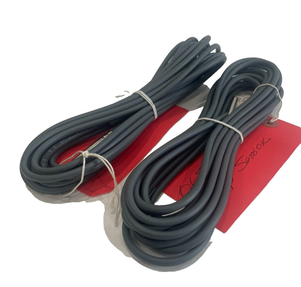 NEW UNITRONIC 065066136 TEMPERATURE SENSOR LOT OF 2