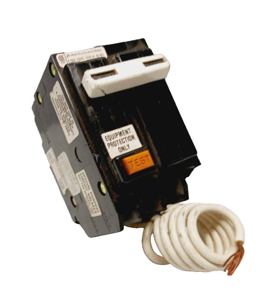 GE 20 AMP GROUND FAULT CIRUIT BREAKER 2 POLE 120/240 VAC  THQB2120GFEP (FLAW)