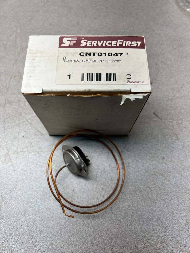 NEW IN BOX SERVICE FIRST CONTROL TEMP CNT01047