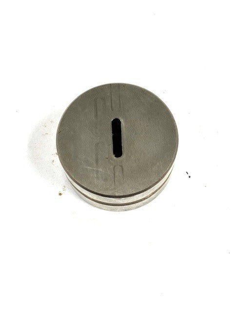 WILSON TOOL .125 X .625 + .006 OBLONG CUTTER PUNCH DIE