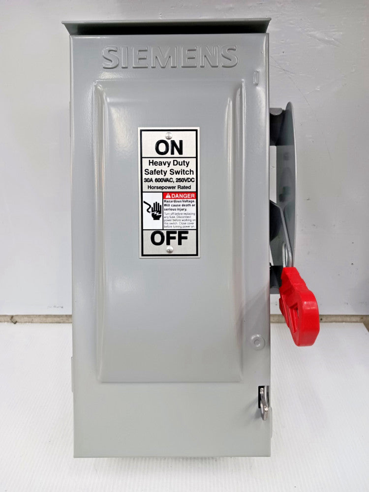 New Siemens 30 Amp Fusible Safety Switch 3 Pole 600 VAC / 250 VDC 3R HF361R