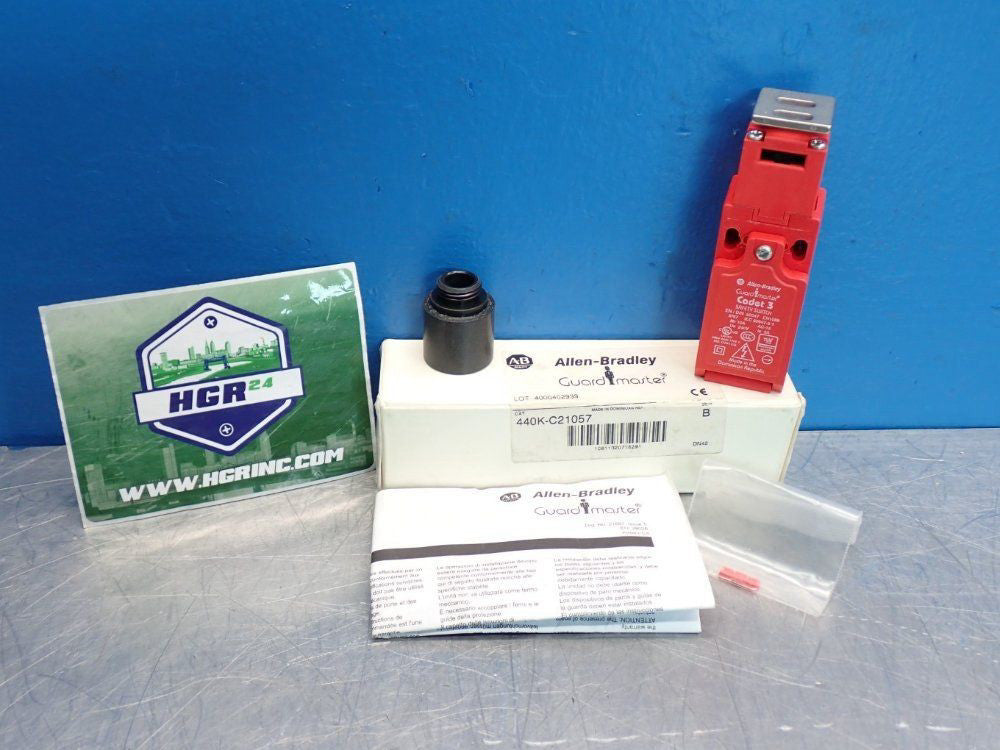 ALLEN BRADLEY 440K-C21057 GUARDMASTER CADET 3 TOUNGE INTERLOCK  04220430382