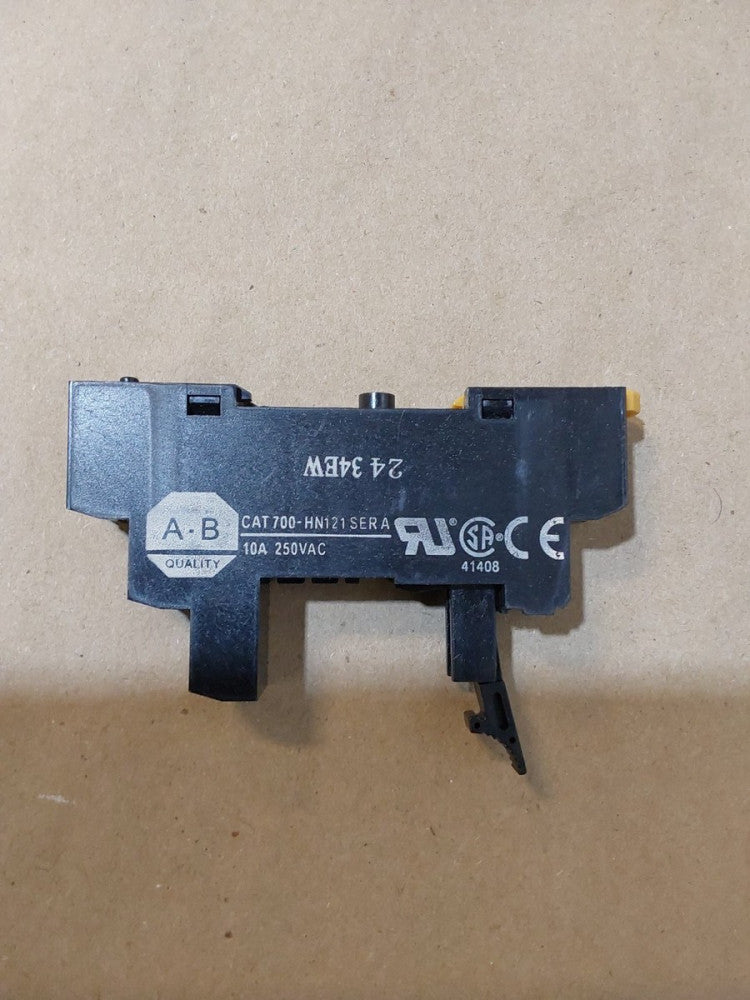 ALLEN BRADLEY 700-HN121 SER A RELAY SOCKET BASE 10A 250VAC