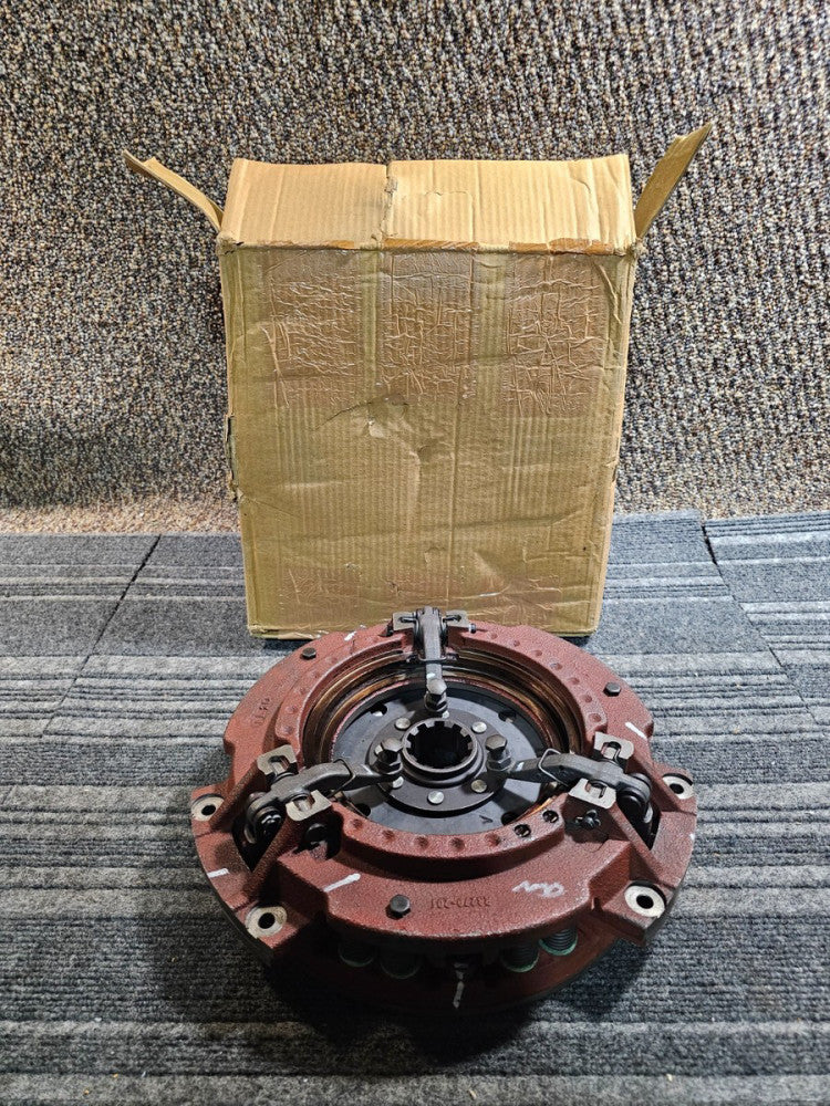 Atlantic Quality Parts 1212-1500 Pressure Plate Replaces Massey Ferguson M526666