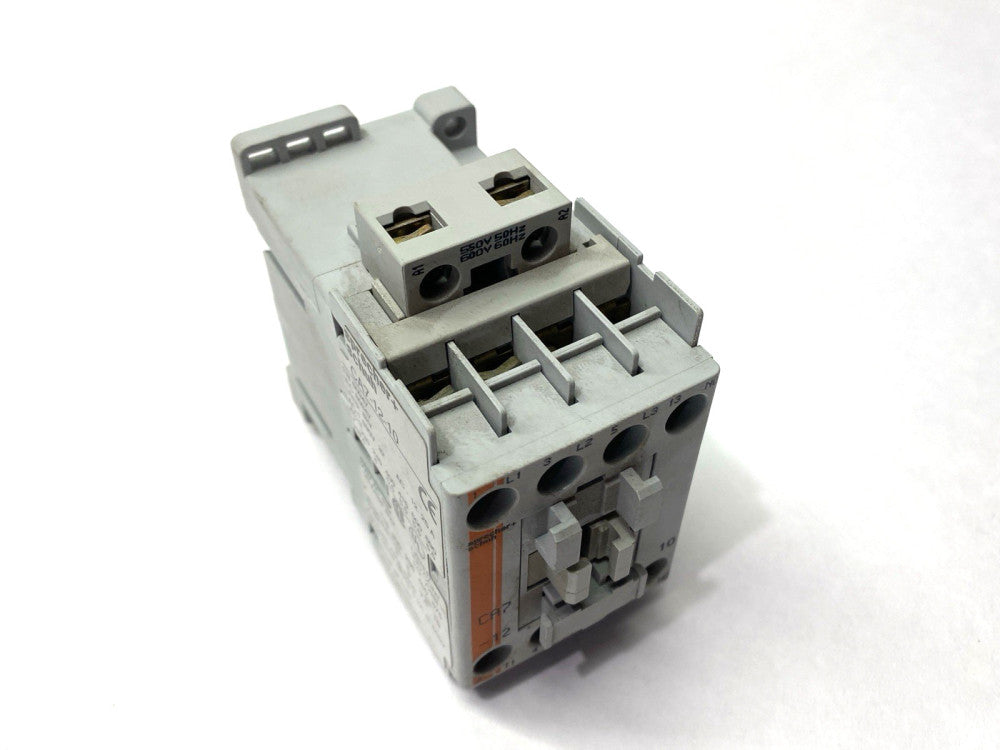 Sprecher+Schuh CA7-12-10-600 IEC Contactor 3-Pole 12A 600VAC
