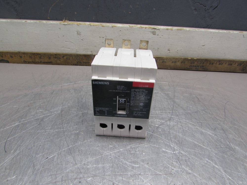 SIEMENS LGB3B050 ,CIRCUIT BREAKER,  3P/ 50A /480V  GOOD TAKEOUT! MAKE OFFER!