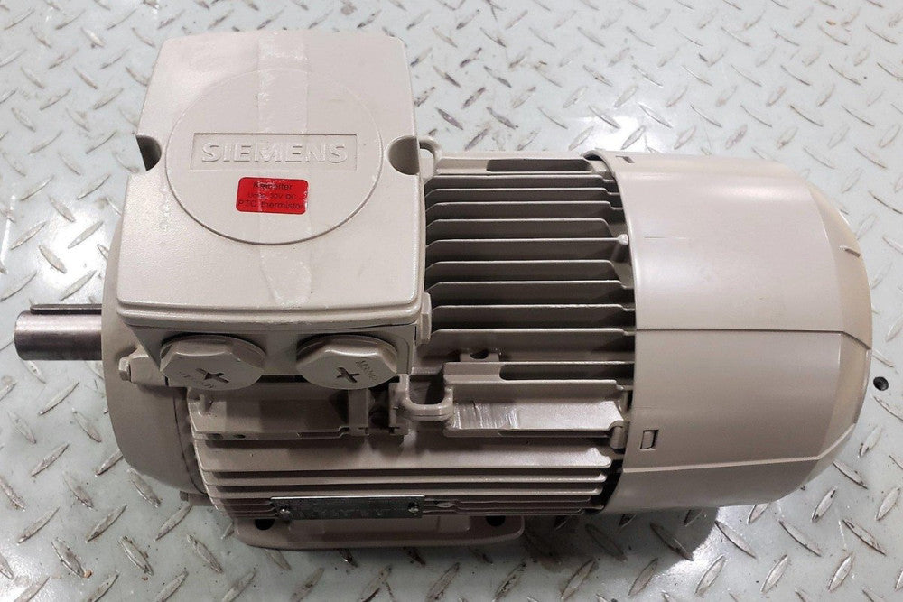 Siemens 1LE10231AA434AB4-Z Simotics GP AC Motor, 4HP/3.45kW 