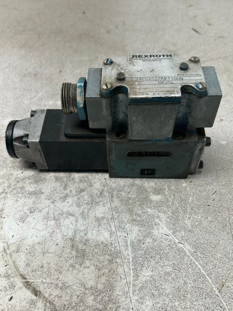 USED Rexroth Hydraulic Directional Valve 3WE6A52/AW110N9DK25L