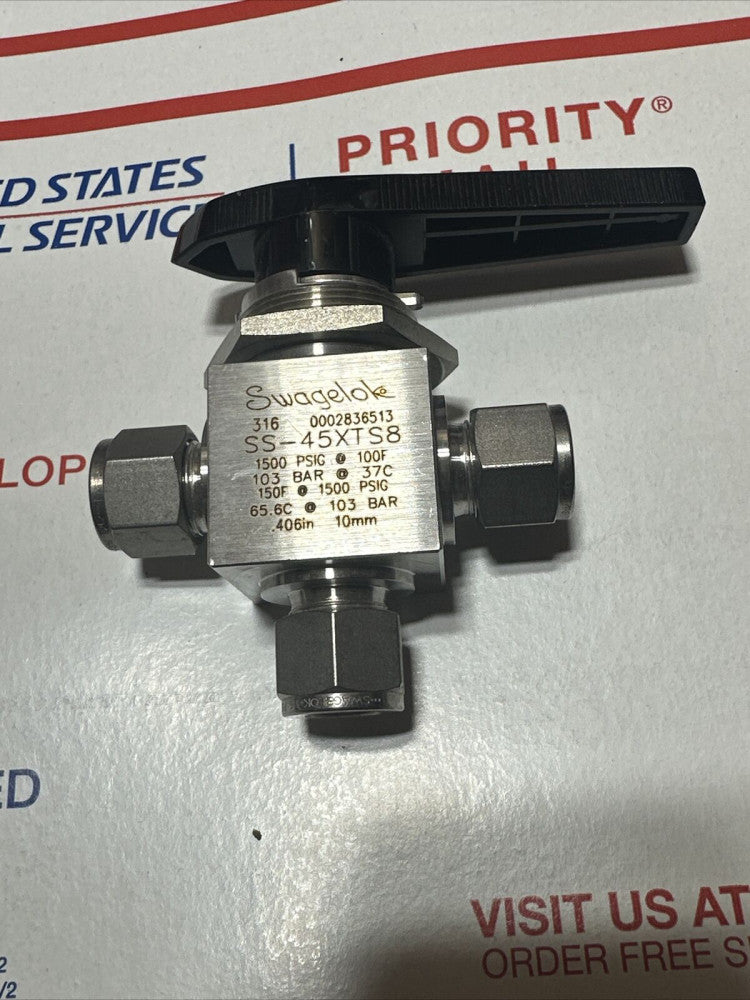 New Swagelok SS-45XTS8 1-Piece 40 Series 3-Way Ball Valve, 1/2" Tube