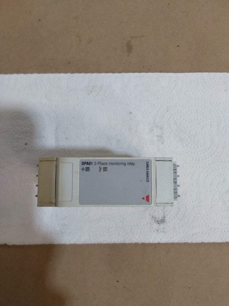 CARLO GAVAZZI Relay DPA01CM44 Used