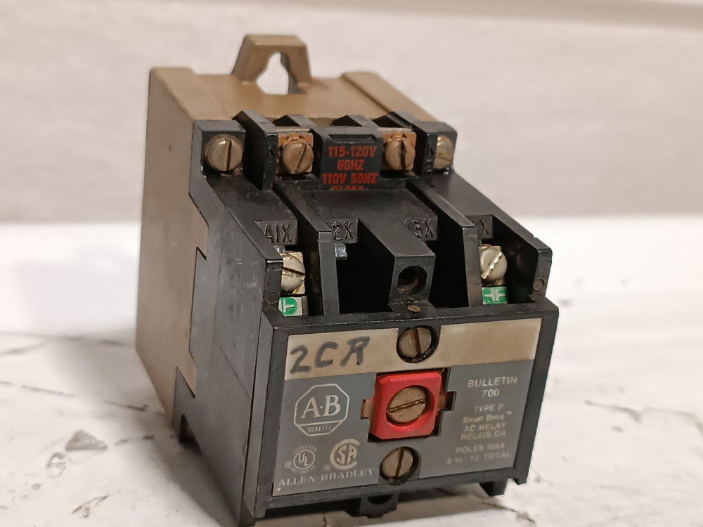 Allen Bradley 700-P200A1 Bulletin 700 Convertible Contact Control AC Relay