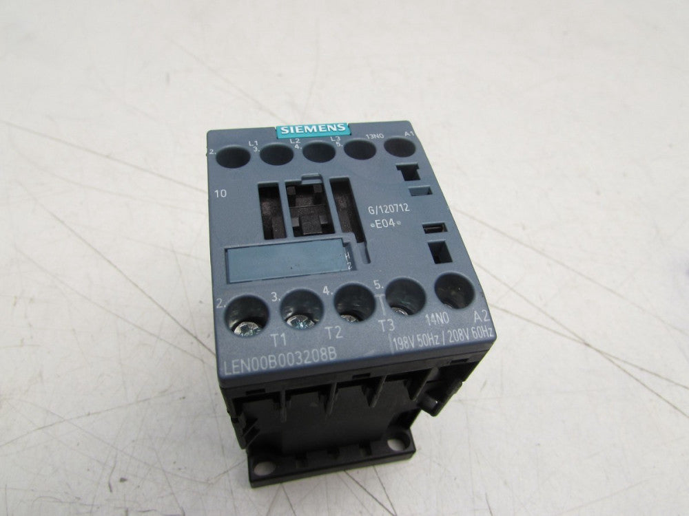 SIEMENS SIRIUS LEN00B003208B 198/208V 7.5HP LIGHTING CONTACTOR XLNT USED TAKEOUT