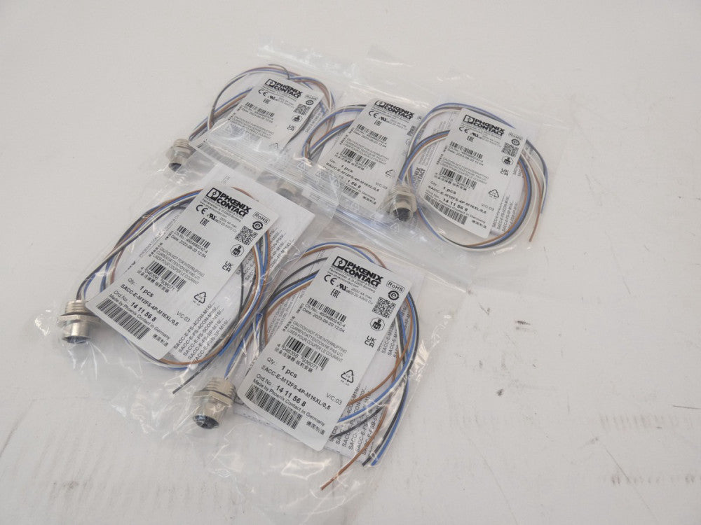 *Lot of 5* Phoenix Contact 1411568 Connector M12 250V 4A Front Mounting - NEW...