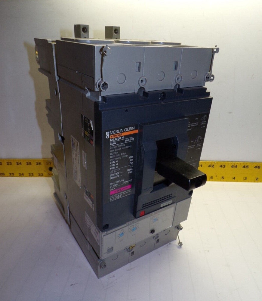 MERLIN GERIN 400 AMP CIRCUIT BREAKER W/ ADAPTER 600 VAC 3 POLE  NSJ400 H